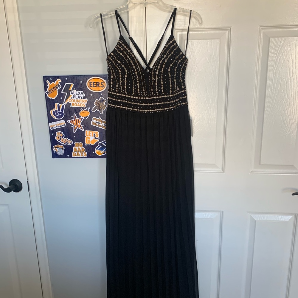 NWT!! black embroidered maxi dress